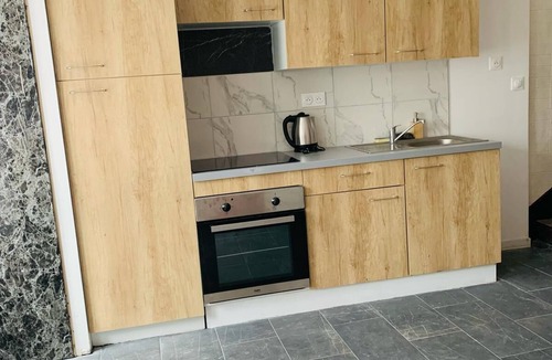 Tremeur House | 2-bedroom house with jacuzzi for up to 4 people with family and friends