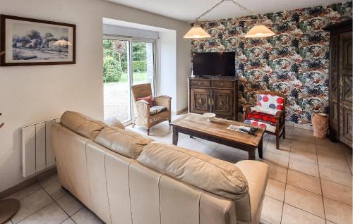 Rospez House | 2 Bedroom Nice Home In Rospez