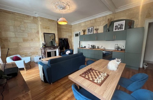 Grand Parc-Paul Doumer Apartment | 2 master suites in renovated old apartment