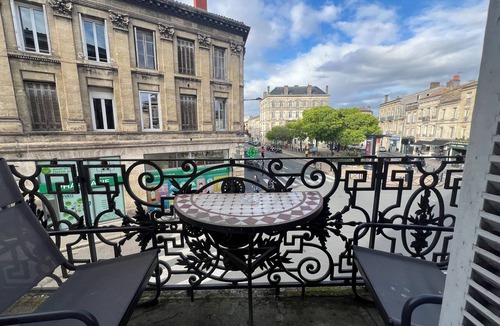 Grand Parc-Paul Doumer Apartment | 2 master suites in renovated old apartment