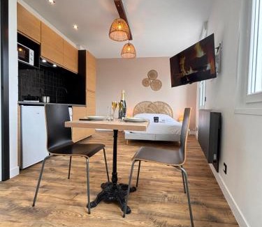 Reims Apartment | 2 Neufchâtel studio agréable et cosy tout équipé