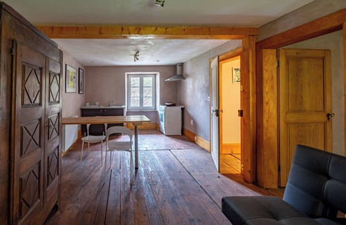 Grandfontaine Apartment | 2-person gîte (west side) on the edge of the forest