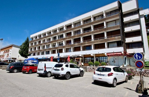 Chamrousse Apartment | 2-room apartment, 6 people, south facing, center station, near slopes
