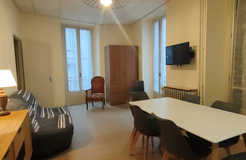Cauterets Apartment | 2-Room Apartment Center Cauterets, 5 people, balcony