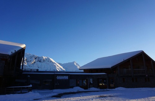 Orcieres-Merlette Apartment | 2-room cabin apartment, parking, WiFi & pets allowed