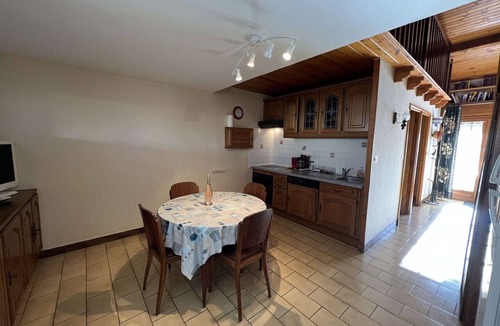 Valras-Plage Apartment | 2-Room Pavilion with Parking, Near Beach, 6 People