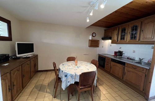 Valras-Plage Apartment | 2-Room Pavilion with Parking, Near Beach, 6 People