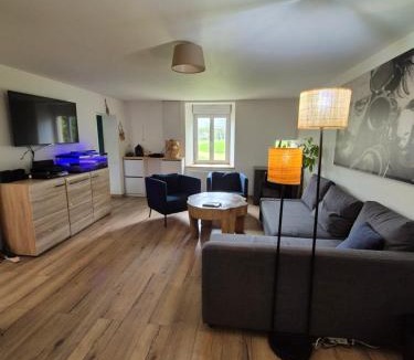 Boult-aux-Bois House | 2020 révovation entre le moderne et l'ancien