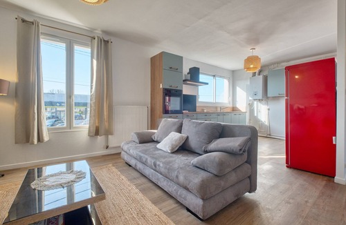 Trelissac Apartment | 3-Bedroom House with Terrace and Garden for 6 Guests