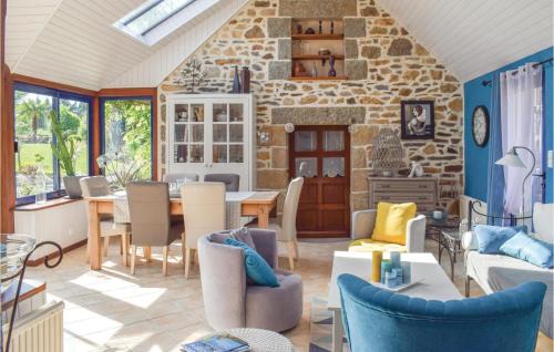 Begard House | 3 Bedroom Nice Home In Trézélanbégard