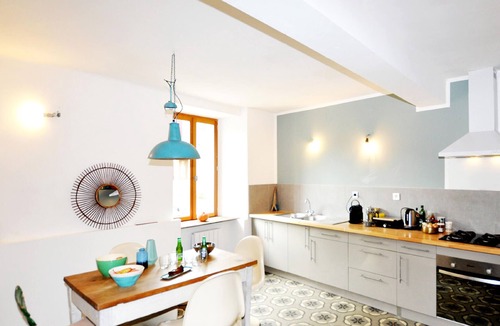 Castelreng House | 3 bedroom pet friendly home in Castelreng