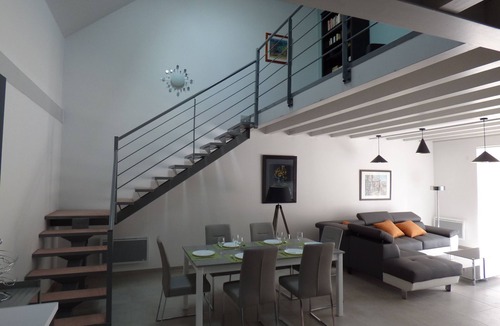 Villemer House | 3 Bedroom Private vacation home in Villemer
