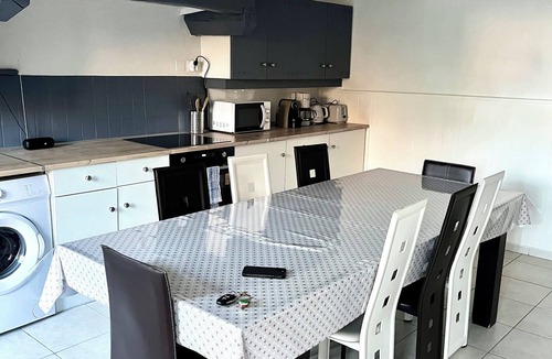 Morlaix House | 3 Bedroom Private vacation home in Morlaix