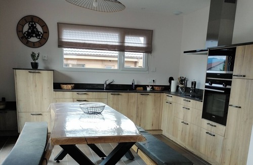 Les Poulieres Ski Chalet | 3-star chalet- jacuzzi-quality equipment-private outdoor area of 1000m2.