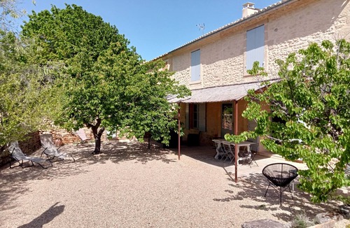 Castillon-du-Gard House | 3-star rated stone farmhouse – Naturally cool, private garden