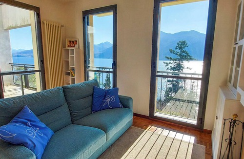 Susello Apartment | 3-zimmer-wohnung in Einer Residenz mit ca. 8 ha. Großem Park und Pool