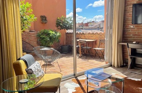 Saint-Etienne Apartment | 30 m² Apartment ∙ 2 guests