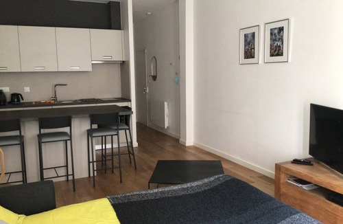 Saint - Aubin - Dupuy Apartment | 30 m² Studio flat ∙ 1 bedroom ∙ 1 guest