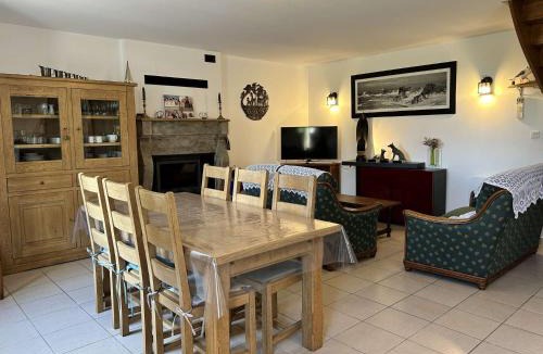 Frehel Villa | 309 - Charmante maison familiale au cœur du village de Port-à-La-Duc