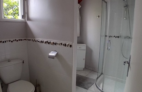 Pleboulle Apartment | 35m2 cottage in the countryside, 8kms from the beautiful beaches of the Emerald Coast