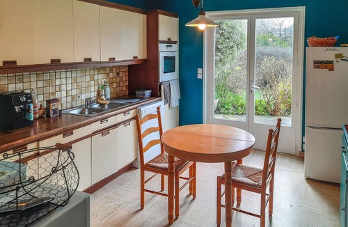 Plougasnou House | 4 bedroom beach front home in Plougasnou