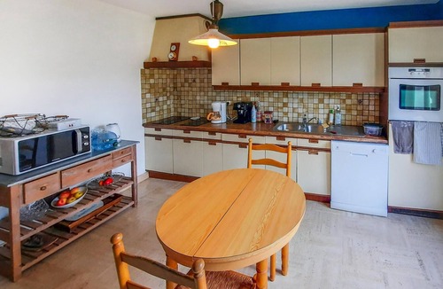 Plougasnou House | 4 bedroom beach front home in Plougasnou