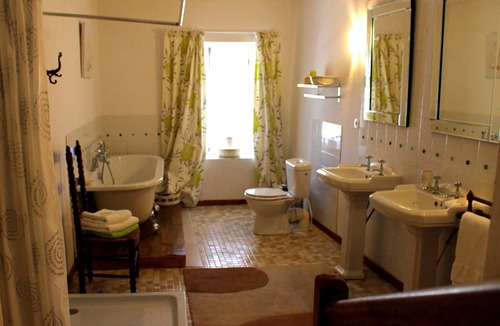 Sonnac-sur-l'Hers House | 4 bedroom holiday home south of Carcassonne great for families and friends