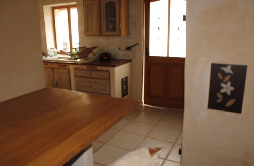 Bellechaume House | 4-person gîte in lively gîte with West Indian delicatessen and activities