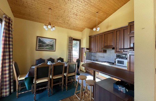 Montgenevre Apartment | 4-room apartment, mezzanine, 8/9 pers, private parking, Janus view, Montgenèvre