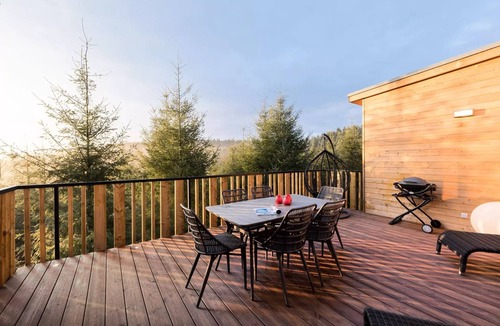 Hattigny House | 4-Room Cottage for 6 People – VIP Exclusive