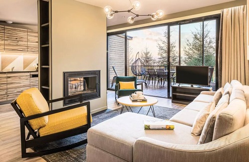 Hattigny House | 4-Room Cottage for 6 People – VIP Exclusive