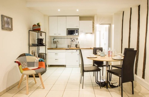 Saint-Etienne Apartment | 42 m² Apartment ∙ 1 bedroom ∙ 4 guests