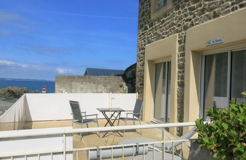 Planguenoual Apartment | 45 m² Apartment ∙ 1 bedroom ∙ 4 guests