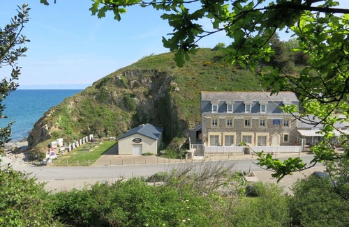 Planguenoual Apartment | 45 m² Apartment ∙ 1 bedroom ∙ 4 guests