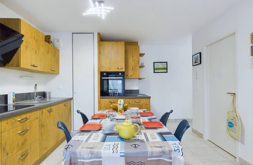 Pleneuf-Val-Andre Apartment | 45m from the beach - Sea view - Flat for 4