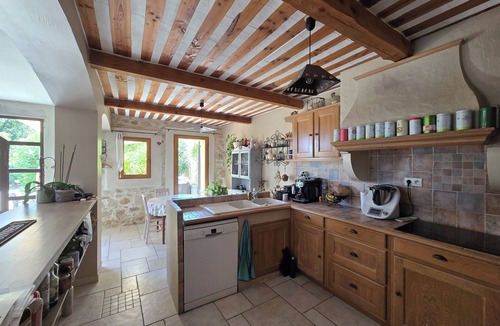 Fournes House | 5-bedroom Mas de Village with swimming pool and large enclosed grounds
