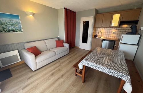 Pla d'Adet Apartment | 5-person apartment at the foot of the slopes
