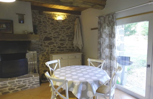Pleurtuit House | 5min Dinard 'EDEN COVE' charming renovated 18th stone Cottage Beach Garden