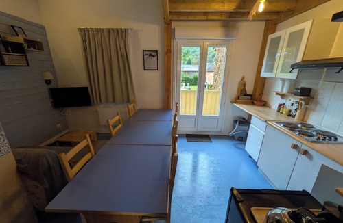 Bielle Apartment | 6-person mountain apartment with mezzanine: the ARRECATTE refuge