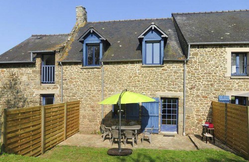 Saint-Meloir-des-Ondes Apartment | 65 m² Apartment ∙ 2 bedrooms ∙ 4 guests