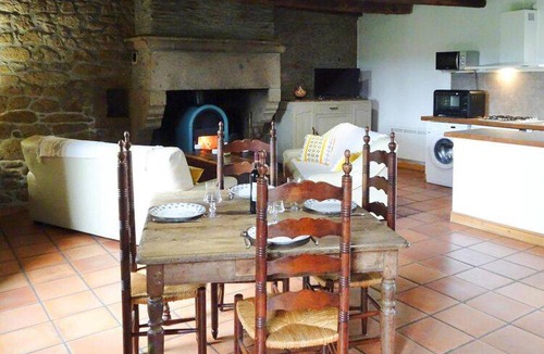 Saint-Meloir-des-Ondes Apartment | 65 m² Apartment ∙ 2 bedrooms ∙ 4 guests