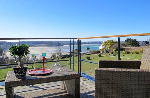 Saint-Michel-en-Greve Apartment | 65 m² Apartment ∙ 2 bedrooms ∙ 4 guests
