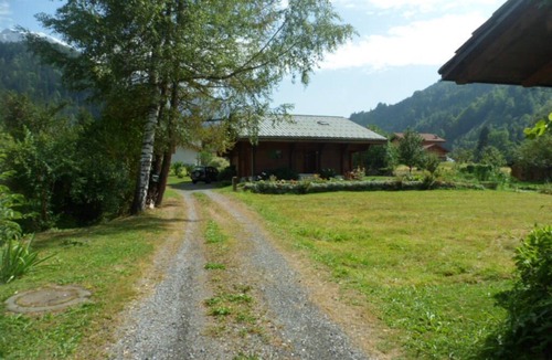 Saint-Gervais-les-Bains Ski Chalet | 8 people 6 bedrooms 250m2 3.000m2 garden - 8 mins from skiing Montblanc view
