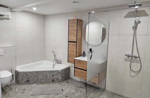 Oberhaslach Apartment | 85m2 gîte with jacuzzi in the Bruche valley