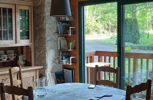 Anould Ski Chalet | A 15' de Gérardmer Chalet Tout Bois 13 Ares de Jardin Sans vis à vis Plein Sud