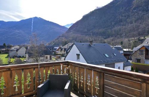 Bagneres-de-Luchon Apartment | A 208 Pics D'aran