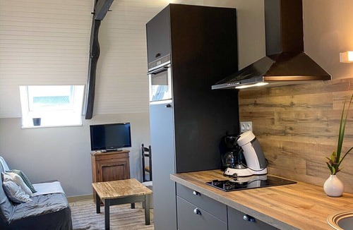 Yffiniac Cottage | A charming old farm, close the sea