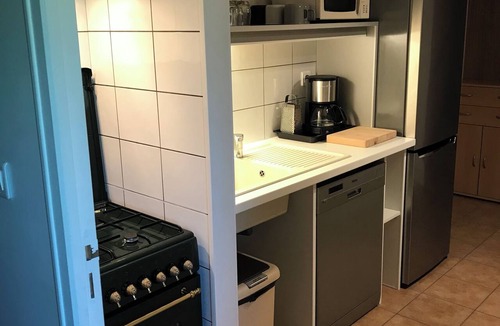 Eclaires House | A fully renovated farmhouse offering all the comforts of home, accommodating up to 8 people