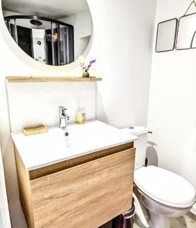 Sainte-Savine Apartment | A la ville comme à la campagne