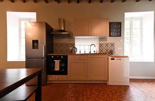 Mazerolles-du-Razes Apartment | A peaceful family retreat surrounded by nature - 6-bedroom apartment